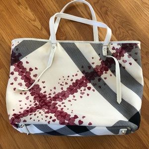 Burberry Cantley Confetti Hearts Tote